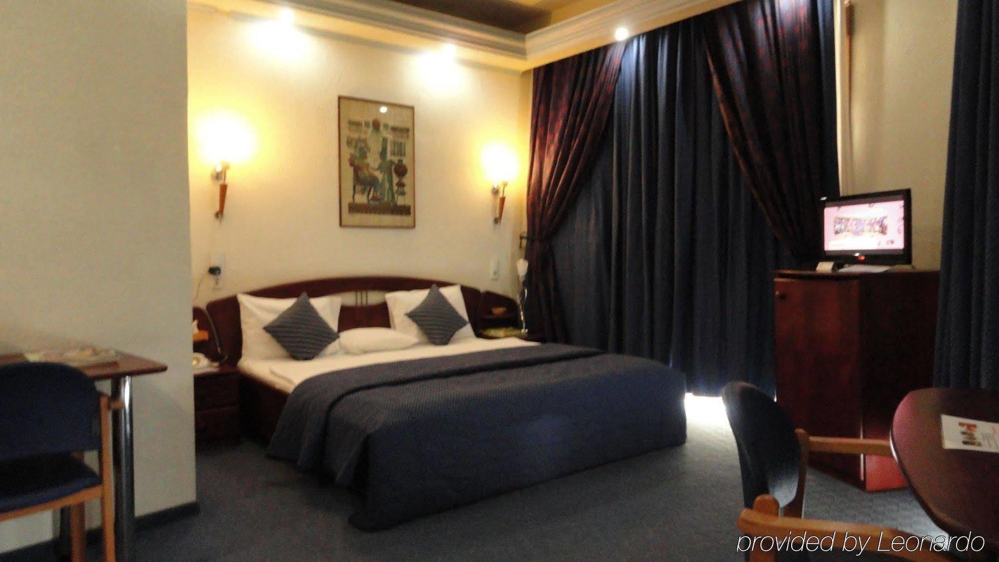 Relax Comfort Hotel Bucharest