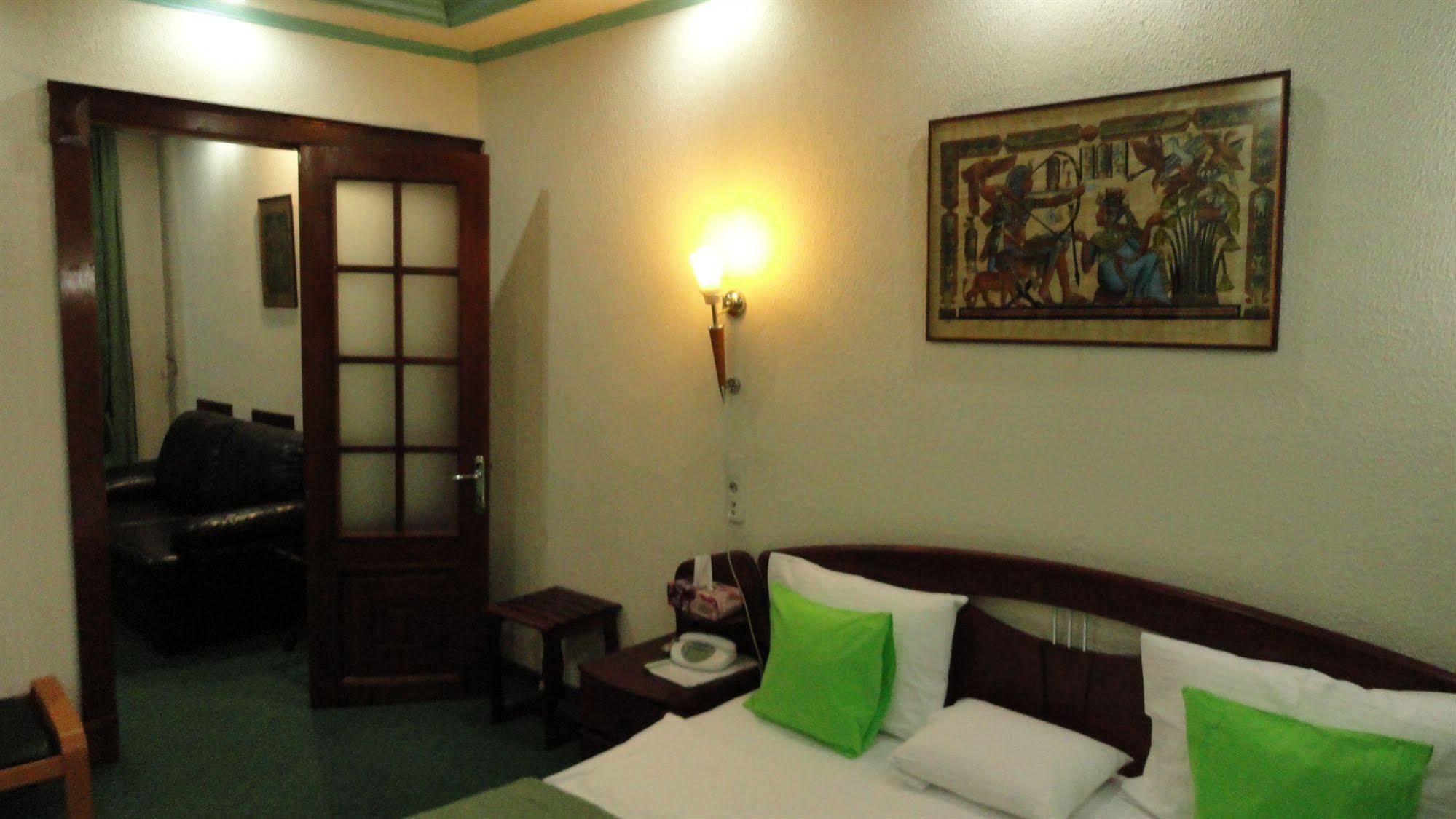 Hotel Relax Comfort Bucharest